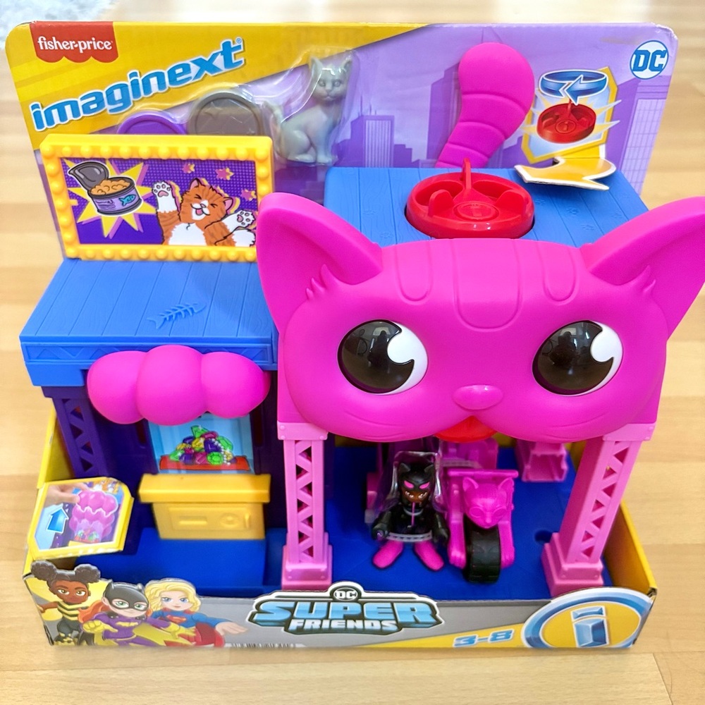 Imaginext DC Catwoman Playhouse Fisher Price Super Friends Playset
